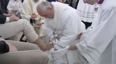 Voetenwassing door paus Franciscus Voetenwassing door paus Franciscus