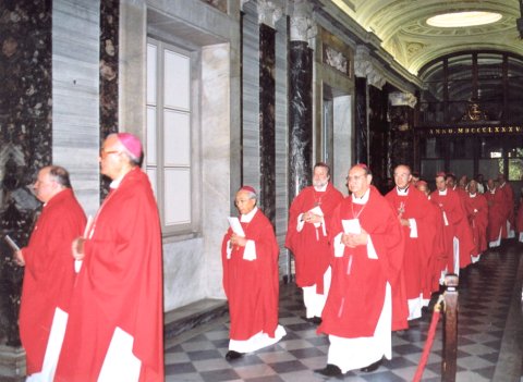 Mgr. Punt bezoekt congres Neocatechumenale Weg