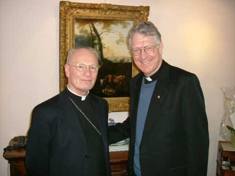 Mgr. Van Burgsteden en Mgr. Van Looy