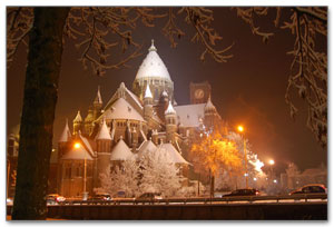 De Bavo kathedraal in de sneeuw (foto: Just Overtoom)