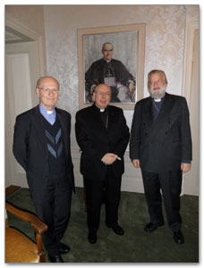 Apostolisch Nuntius, mgr. Bacqué tussen mgr. Van Burgsteden en mgr. Punt