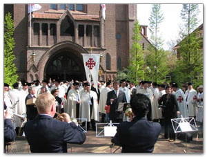 Inkleding Grafridders in Larense basiliek in 2007