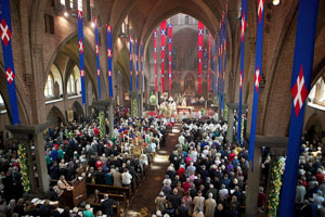 Sint Jansprocessie Laren (foto: Oog op Laren)