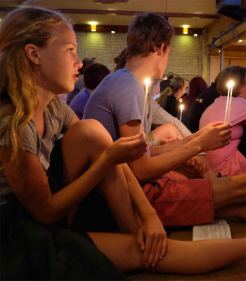 4000 jongeren in de kerk