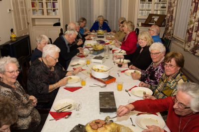 Aan tafel bij de smulpaap in Wormerveer