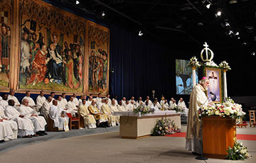 Mgr. Punt bij gebedsdag in Dsseldorf