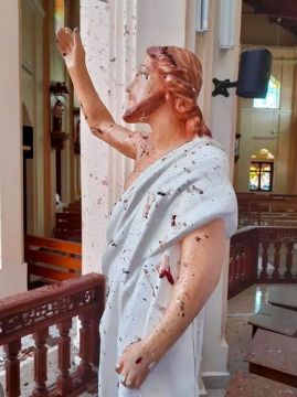 Rouw en Bid voor slachtoffers Sri Lanka