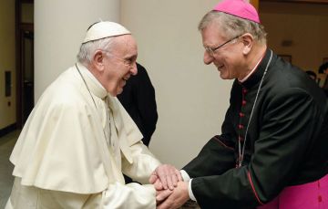 Ontmoeting Mgr. Hendriks met paus Franciscus